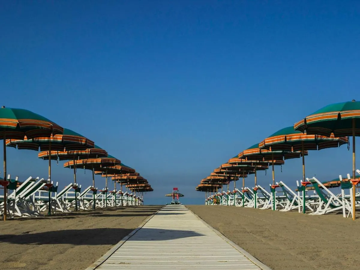 Apartment Il Litorale By Interhome Forte dei Marmi